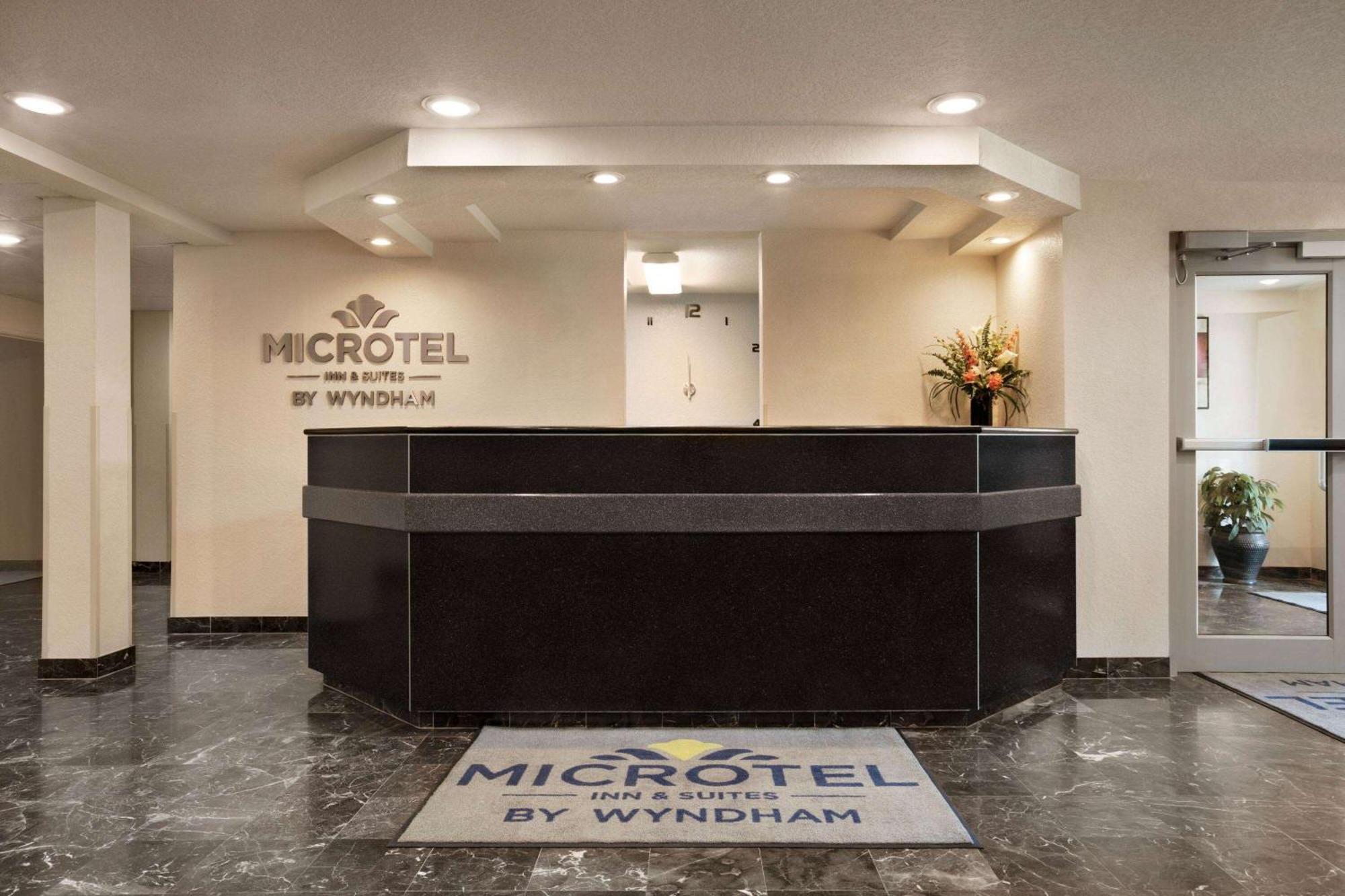 Microtel Inn & Suites By Wyndham Culpeper Exterior foto